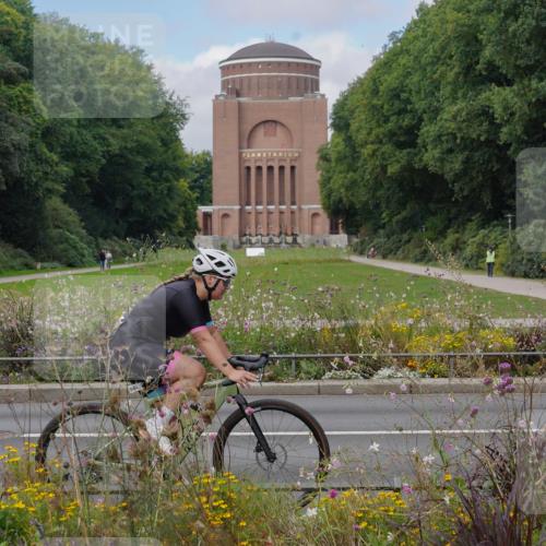 14.09.2025 - Stadtparktriathlon Michael Burmester http://msf.ph/oto/8904361 14.09.2025 11:19:40 Radfahren 854, 898, 944, 979, 1009 meine-sportfotos.de