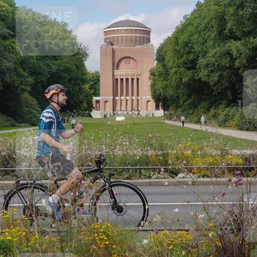14.09.2025 - Stadtparktriathlon Michael Burmester http://msf.ph/oto/8904379 14.09.2025 11:20:27 Radfahren 772, 847, 853, 859, 872, 874, 1018 meine-sportfotos.de