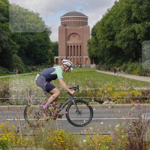 14.09.2025 - Stadtparktriathlon Michael Burmester http://msf.ph/oto/8904470 14.09.2025 11:25:42 Radfahren 826, 837, 852, 919, 1000 meine-sportfotos.de