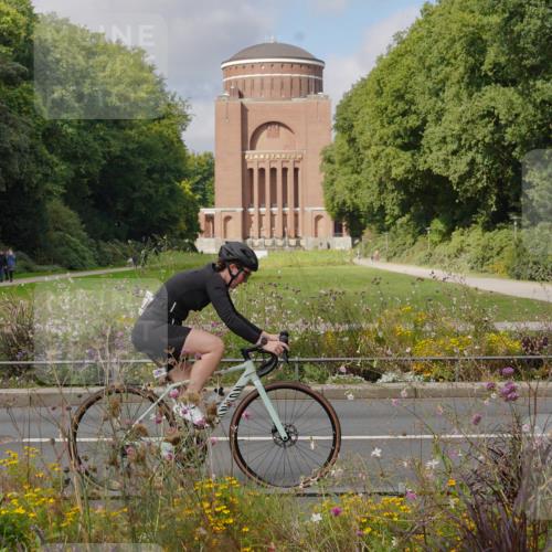 14.09.2025 - Stadtparktriathlon Michael Burmester http://msf.ph/oto/8904494 14.09.2025 11:27:22 Radfahren 836, 838, 867, 874, 947, 979, 996 meine-sportfotos.de