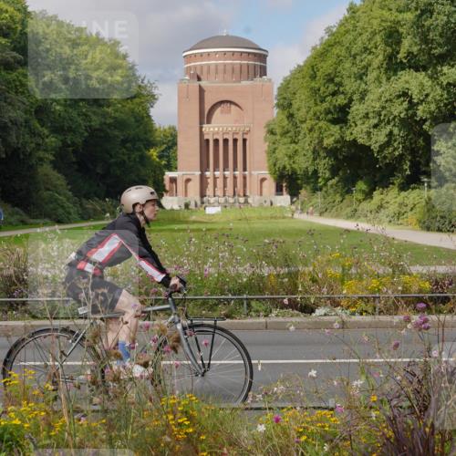 14.09.2025 - Stadtparktriathlon Michael Burmester http://msf.ph/oto/8904496 14.09.2025 11:27:27 Radfahren 838, 867, 874, 979, 996 meine-sportfotos.de