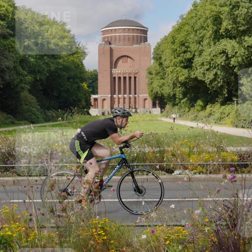 14.09.2025 - Stadtparktriathlon Michael Burmester http://msf.ph/oto/8904509 14.09.2025 11:27:56 Radfahren 848, 853, 890, 897, 916, 941, 1009 meine-sportfotos.de