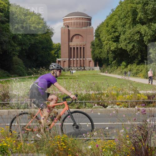 14.09.2025 - Stadtparktriathlon Michael Burmester http://msf.ph/oto/8904520 14.09.2025 11:28:48 Radfahren 871, 938, 973, 982, 984, 989, 1018, 1019 meine-sportfotos.de