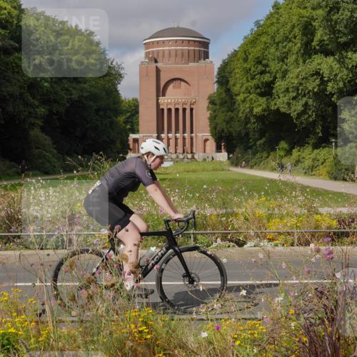 14.09.2025 - Stadtparktriathlon Michael Burmester http://msf.ph/oto/8904524 14.09.2025 11:28:56 Radfahren 973, 982, 984, 989 meine-sportfotos.de