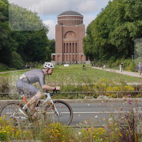 14.09.2025 - Stadtparktriathlon Michael Burmester http://msf.ph/oto/8904540 14.09.2025 11:30:35 Radfahren 822, 829, 850, 855, 952, 960, 1014 meine-sportfotos.de