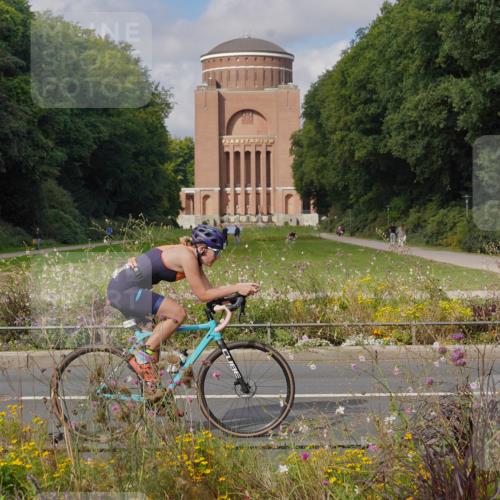 14.09.2025 - Stadtparktriathlon Michael Burmester http://msf.ph/oto/8904602 14.09.2025 11:34:09 Radfahren 911, 1000, 1015, 1036 meine-sportfotos.de