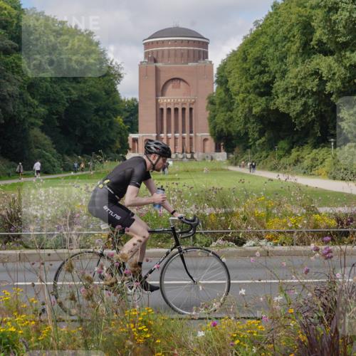14.09.2025 - Stadtparktriathlon Michael Burmester http://msf.ph/oto/8904659 14.09.2025 11:37:46 Radfahren 981, 984, 1026, 1039, 1043, 1054, 1107 meine-sportfotos.de
