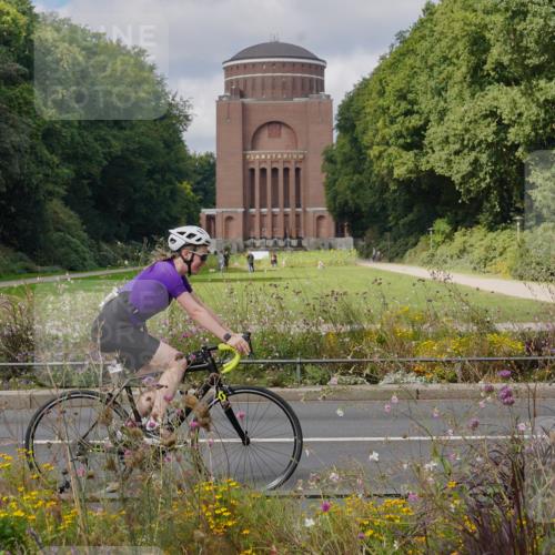 14.09.2025 - Stadtparktriathlon Michael Burmester http://msf.ph/oto/8904685 14.09.2025 11:39:11 Radfahren 949, 952, 1014, 1062, 1091 meine-sportfotos.de