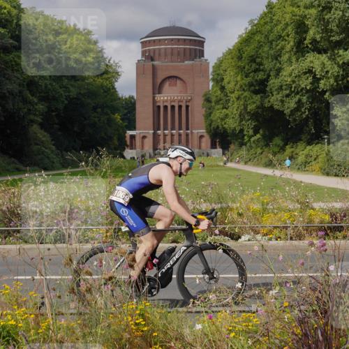 14.09.2025 - Stadtparktriathlon Michael Burmester http://msf.ph/oto/8904712 14.09.2025 11:40:24 Radfahren 968, 972, 1001, 1002, 1049, 1069 meine-sportfotos.de