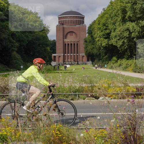 14.09.2025 - Stadtparktriathlon Michael Burmester http://msf.ph/oto/8904714 14.09.2025 11:40:39 Radfahren 857, 948, 950, 966, 967, 1007, 1089, 1116 meine-sportfotos.de