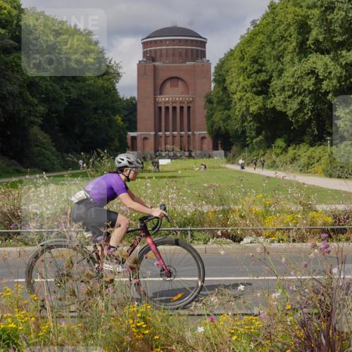14.09.2025 - Stadtparktriathlon Michael Burmester http://msf.ph/oto/8904719 14.09.2025 11:40:48 Radfahren 857, 948, 958, 966, 978, 1006, 1036, 1089, 1116 meine-sportfotos.de