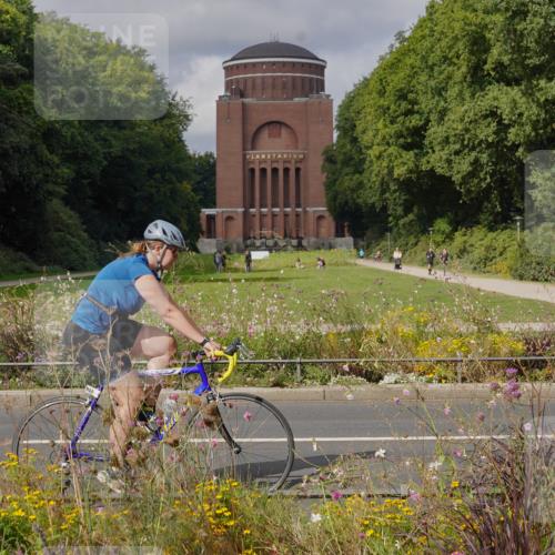 14.09.2025 - Stadtparktriathlon Michael Burmester http://msf.ph/oto/8904723 14.09.2025 11:40:57 Radfahren 958, 978, 992, 1006, 1036, 1071, 1098 meine-sportfotos.de