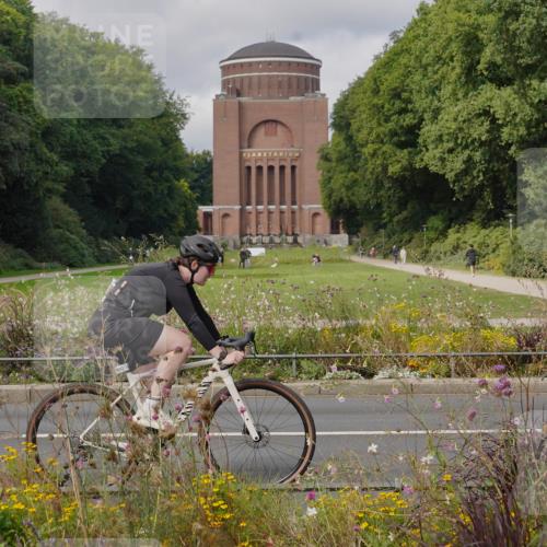 14.09.2025 - Stadtparktriathlon Michael Burmester http://msf.ph/oto/8904741 14.09.2025 11:42:10 Radfahren 936, 980, 994, 1061, 1082, 1121 meine-sportfotos.de
