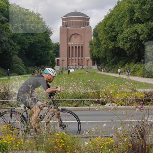 14.09.2025 - Stadtparktriathlon Michael Burmester http://msf.ph/oto/8904766 14.09.2025 11:42:54 Radfahren 789, 824, 926, 941, 976, 990, 1029, 1055, 1075, 1094, 1119 meine-sportfotos.de