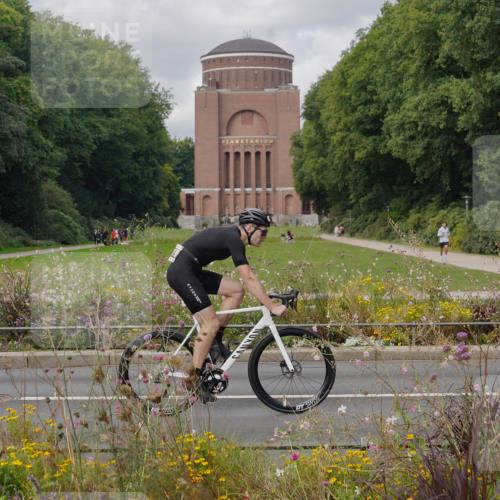 14.09.2025 - Stadtparktriathlon Michael Burmester http://msf.ph/oto/8904771 14.09.2025 11:43:02 Radfahren 789, 941, 976, 1008, 1029, 1055, 1057, 1119 meine-sportfotos.de