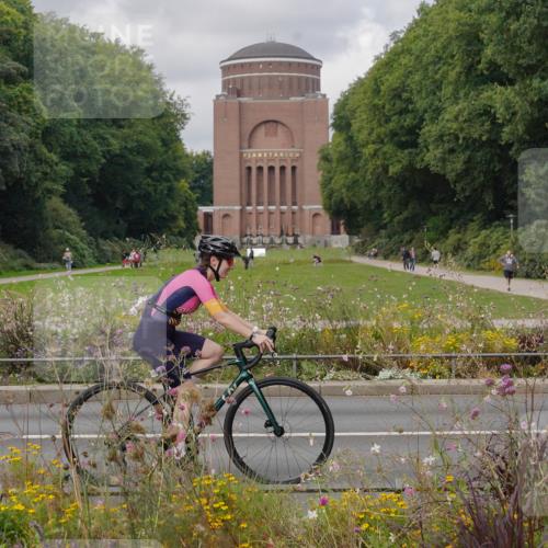 14.09.2025 - Stadtparktriathlon Michael Burmester http://msf.ph/oto/8904802 14.09.2025 11:44:39 Radfahren 938, 944, 973, 982, 989, 995, 1043, 1080 meine-sportfotos.de