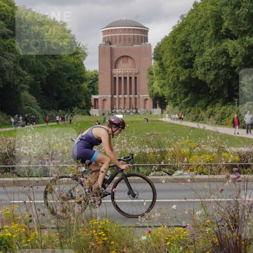 14.09.2025 - Stadtparktriathlon Michael Burmester http://msf.ph/oto/8904842 14.09.2025 11:47:07 Radfahren 937, 940, 955, 998, 1060, 1069, 1073, 1091, 1110, 1120 meine-sportfotos.de