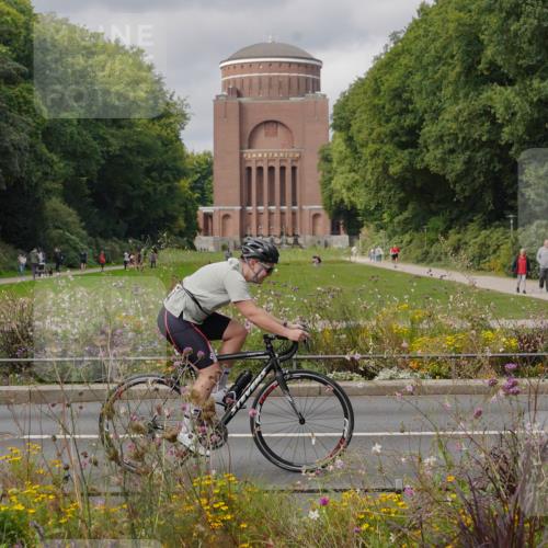 14.09.2025 - Stadtparktriathlon Michael Burmester http://msf.ph/oto/8904843 14.09.2025 11:47:08 Radfahren 937, 940, 998, 1060, 1069, 1073, 1091, 1110, 1120 meine-sportfotos.de