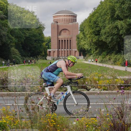 14.09.2025 - Stadtparktriathlon Michael Burmester http://msf.ph/oto/8904845 14.09.2025 11:47:11 Radfahren 937, 940, 998, 1016, 1060, 1073, 1091 meine-sportfotos.de