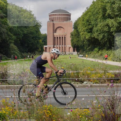 14.09.2025 - Stadtparktriathlon Michael Burmester http://msf.ph/oto/8904849 14.09.2025 11:47:23 Radfahren 1016, 1036, 1095, 1108 meine-sportfotos.de