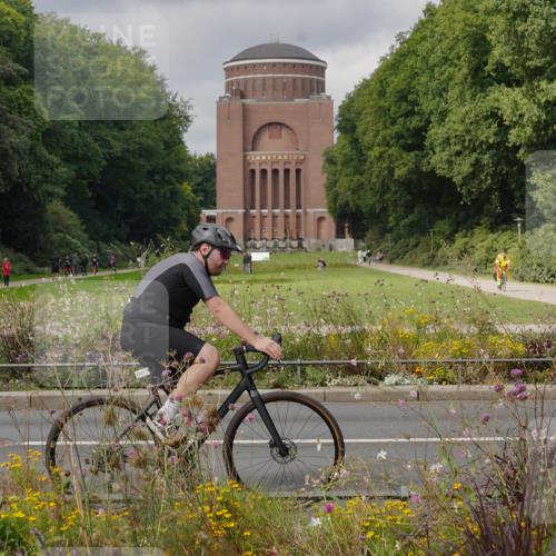 14.09.2025 - Stadtparktriathlon Michael Burmester http://msf.ph/oto/8904851 14.09.2025 11:47:31 Radfahren 1014, 1108 meine-sportfotos.de