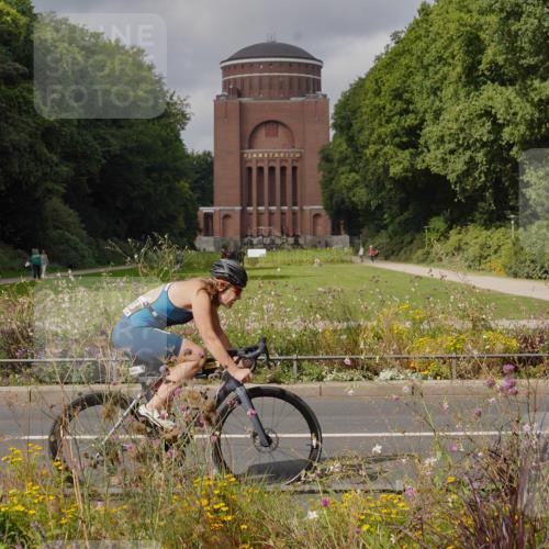14.09.2025 - Stadtparktriathlon Michael Burmester http://msf.ph/oto/8904864 14.09.2025 11:48:23 Radfahren 964, 967, 968, 1035, 1041, 1053, 1089 meine-sportfotos.de