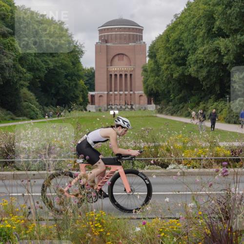 14.09.2025 - Stadtparktriathlon Michael Burmester http://msf.ph/oto/8904898 14.09.2025 11:50:14 Radfahren 934, 935, 958, 969, 978, 1075, 1077 meine-sportfotos.de