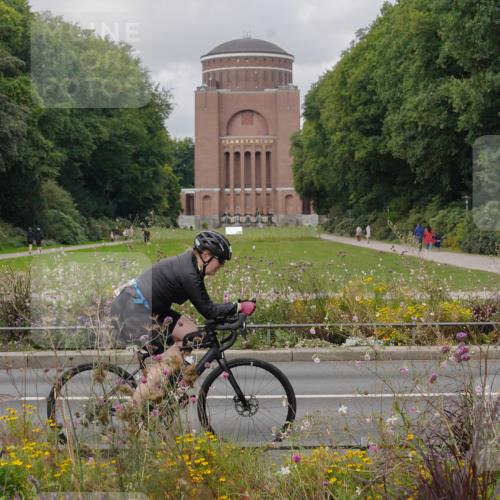 14.09.2025 - Stadtparktriathlon Michael Burmester http://msf.ph/oto/8904904 14.09.2025 11:50:34 Radfahren 941, 970, 990, 1066 meine-sportfotos.de