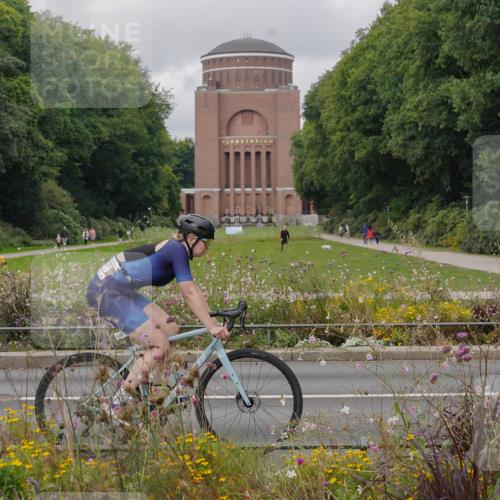 14.09.2025 - Stadtparktriathlon Michael Burmester http://msf.ph/oto/8904912 14.09.2025 11:50:59 Radfahren 926, 936, 980, 1000, 1026, 1027, 1059, 1112 meine-sportfotos.de