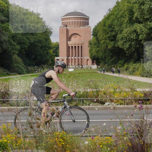 14.09.2025 - Stadtparktriathlon Michael Burmester http://msf.ph/oto/8905040 14.09.2025 11:57:23 Radfahren 1026, 1103, 1124, 1132, 1139, 1147, 1203, 1211, 1212 meine-sportfotos.de