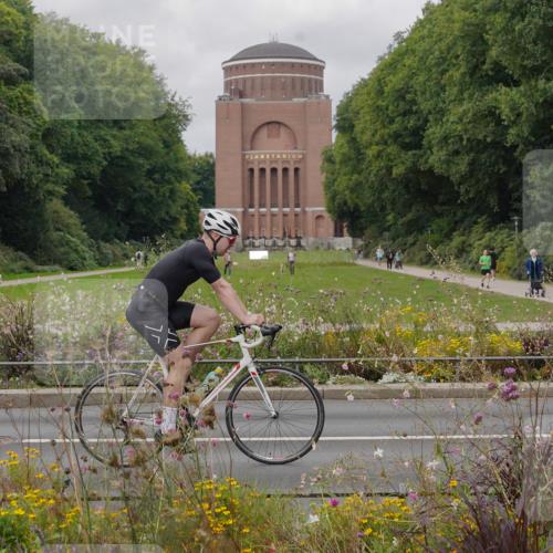 14.09.2025 - Stadtparktriathlon Michael Burmester http://msf.ph/oto/8905074 14.09.2025 11:59:00 Radfahren 1019, 1067, 1068, 1122, 1137, 1150, 1153, 1187 meine-sportfotos.de