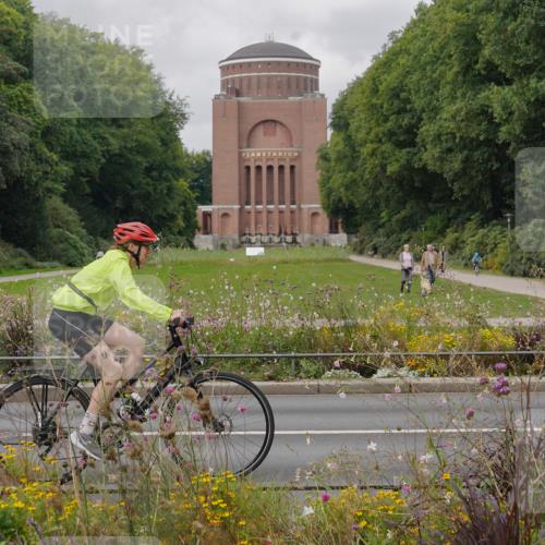 14.09.2025 - Stadtparktriathlon Michael Burmester http://msf.ph/oto/8905082 14.09.2025 11:59:35 Radfahren 1007, 1125, 1178 meine-sportfotos.de
