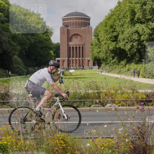 14.09.2025 - Stadtparktriathlon Michael Burmester http://msf.ph/oto/8905109 14.09.2025 12:01:03 Radfahren 1031, 1039, 1062, 1176, 1188, 1210, 1220 meine-sportfotos.de