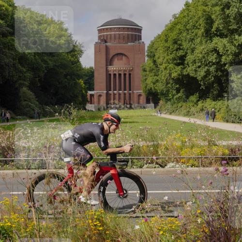 14.09.2025 - Stadtparktriathlon Michael Burmester http://msf.ph/oto/8905111 14.09.2025 12:01:08 Radfahren 1031, 1039, 1041, 1062, 1099, 1176, 1188, 1209, 1220 meine-sportfotos.de
