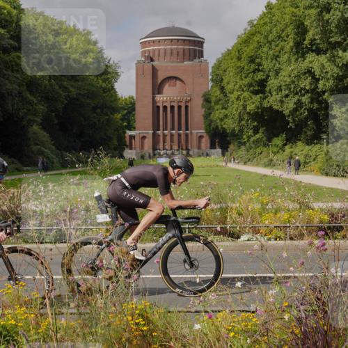 14.09.2025 - Stadtparktriathlon Michael Burmester http://msf.ph/oto/8905114 14.09.2025 12:01:15 Radfahren 1005, 1041, 1058, 1060, 1086, 1099, 1176, 1185, 1209 meine-sportfotos.de