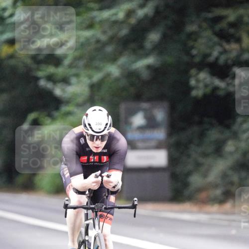 14.09.2025 - Stadtparktriathlon Michael Burmester http://msf.ph/oto/8905949 14.09.2025 09:03:14 Radfahren 337, 350, 353, 354 meine-sportfotos.de