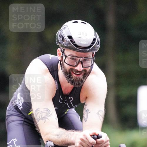 14.09.2025 - Stadtparktriathlon Michael Burmester http://msf.ph/oto/8906024 14.09.2025 09:04:18 Radfahren 303, 332, 338, 369, 372 meine-sportfotos.de