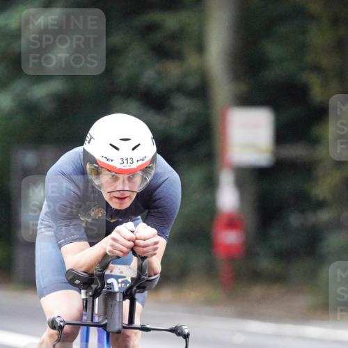 14.09.2025 - Stadtparktriathlon Michael Burmester http://msf.ph/oto/8906099 14.09.2025 09:05:07 Radfahren 313, 378 meine-sportfotos.de