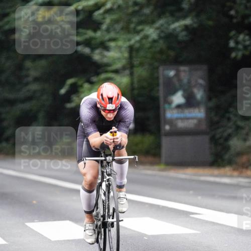 14.09.2025 - Stadtparktriathlon Michael Burmester http://msf.ph/oto/8906110 14.09.2025 09:05:21 Radfahren 312, 355, 408, 416, 436 meine-sportfotos.de