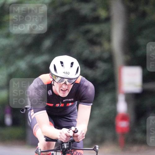 14.09.2025 - Stadtparktriathlon Michael Burmester http://msf.ph/oto/8906151 14.09.2025 09:05:57 Radfahren 306, 307, 320, 356, 412, 480 meine-sportfotos.de