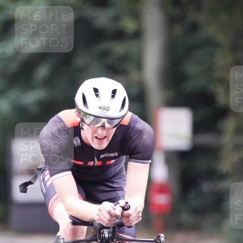 14.09.2025 - Stadtparktriathlon Michael Burmester http://msf.ph/oto/8906153 14.09.2025 09:05:57 Radfahren 306, 307, 320, 356, 412, 480 meine-sportfotos.de