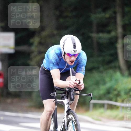 14.09.2025 - Stadtparktriathlon Michael Burmester http://msf.ph/oto/8906174 14.09.2025 09:06:04 Radfahren 306, 307, 320, 335, 356, 412, 431 meine-sportfotos.de