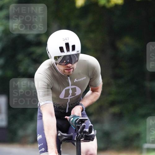 14.09.2025 - Stadtparktriathlon Michael Burmester http://msf.ph/oto/8906374 14.09.2025 09:08:44 Radfahren 318, 326, 339, 340, 342, 345, 347, 365, 370, 383, 392, 410, 418, 437 meine-sportfotos.de