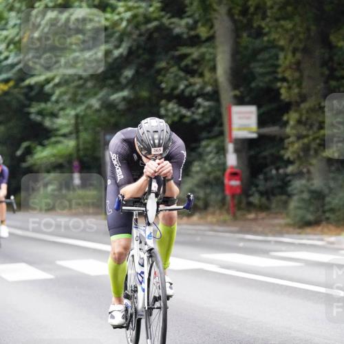 14.09.2025 - Stadtparktriathlon Michael Burmester http://msf.ph/oto/8906387 14.09.2025 09:08:47 Radfahren 318, 339, 340, 342, 347, 365, 392, 410, 437 meine-sportfotos.de