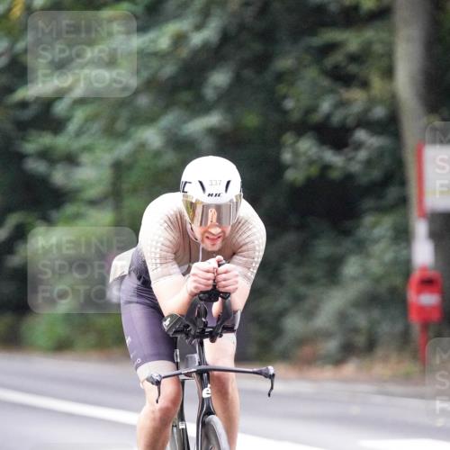 14.09.2025 - Stadtparktriathlon Michael Burmester http://msf.ph/oto/8906449 14.09.2025 09:09:29 Radfahren 337, 349, 354, 361, 376, 398, 451 meine-sportfotos.de