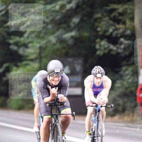 14.09.2025 - Stadtparktriathlon Michael Burmester http://msf.ph/oto/8906487 14.09.2025 09:10:04 Radfahren 311, 315, 328, 348, 350, 357, 387, 413, 414, 432 meine-sportfotos.de