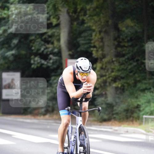 14.09.2025 - Stadtparktriathlon Michael Burmester http://msf.ph/oto/8906507 14.09.2025 09:10:08 Radfahren 311, 315, 328, 348, 350, 357, 387, 391, 413, 414 meine-sportfotos.de