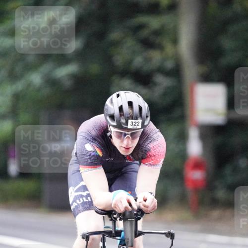 14.09.2025 - Stadtparktriathlon Michael Burmester http://msf.ph/oto/8906583 14.09.2025 09:10:48 Radfahren 319, 322, 367, 369, 382, 415, 421, 435 meine-sportfotos.de