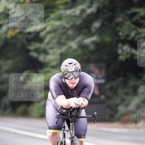 14.09.2025 - Stadtparktriathlon Michael Burmester http://msf.ph/oto/8906594 14.09.2025 09:10:52 Radfahren 302, 322, 360, 382, 415, 421, 435 meine-sportfotos.de