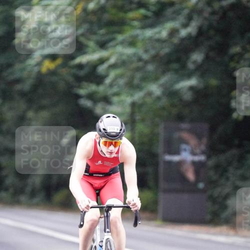 14.09.2025 - Stadtparktriathlon Michael Burmester http://msf.ph/oto/8906707 14.09.2025 09:11:43 Radfahren 310, 335, 338, 394 meine-sportfotos.de